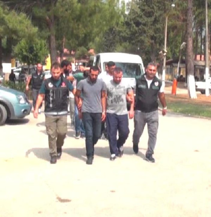 Adana'da 9 uyuşturucu satıcısı tutuklandı