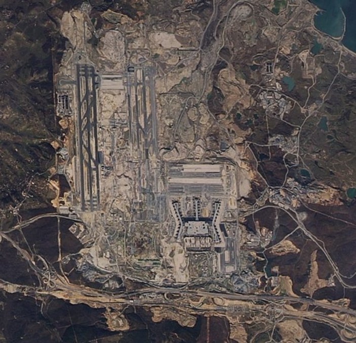 Üçüncü Havalimanı'nın uzaydan görüntüsü yayınlandı