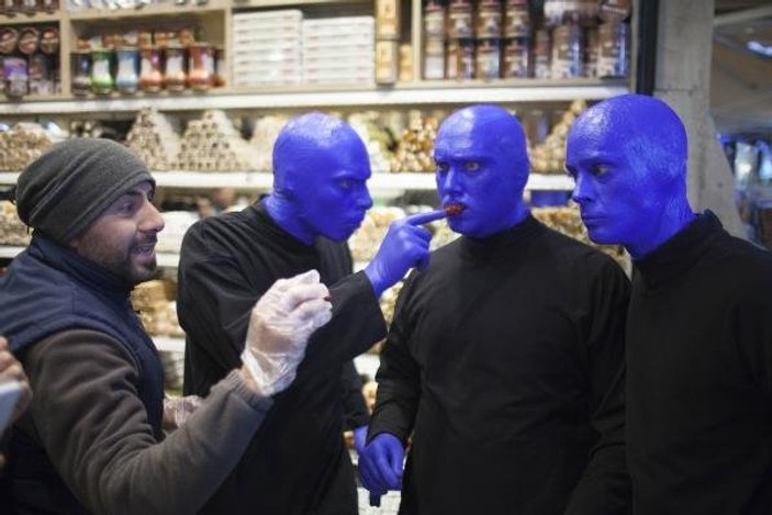 Blue Man Group İstanbul sokaklarında