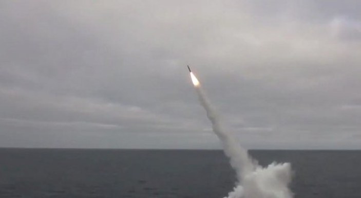 Rusya nükleer gemilerle tatbikat yaptı