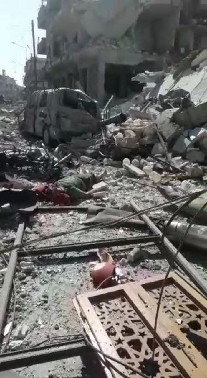 İdlib'de pazar yerine saldırı: 38 sivil öldü