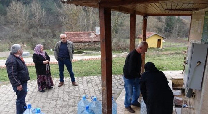 Karabük'te şifalı suya muhtar otomat taktırdı