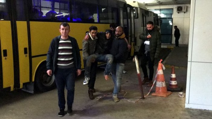 Darbedilen kaçak göçmenler Türkiye'de tedavi ediliyor