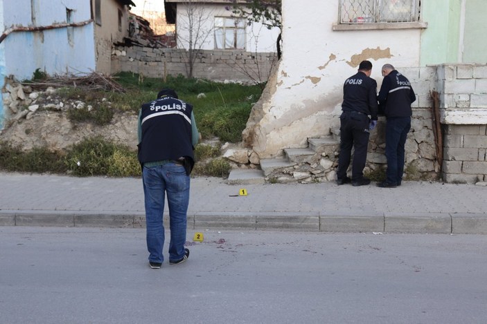 Karaman'da bıçaklı kavga: 1 yaralı