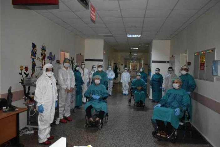 Osmaniye'de 3 hasta koronavirüsü yendi
