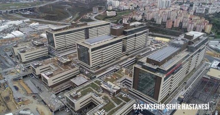 Bakan Koca'nın şehir hastaneleri paylaşımı