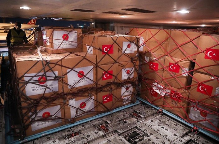 Türkiye'den Tunus'a tıbbi malzeme yardımı