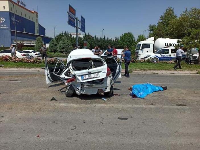 Konya'da taksi ile otomobil çarpıştı: 1 ölü, 5 yaralı
