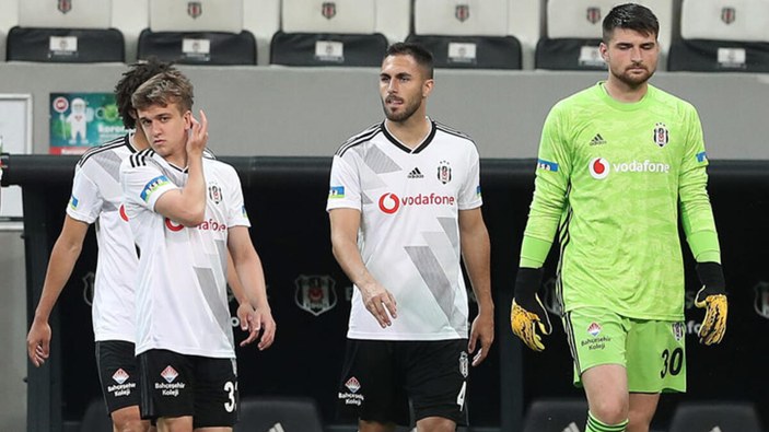 Beşiktaş'ta genç futbolcuların maaşları düşürüldü