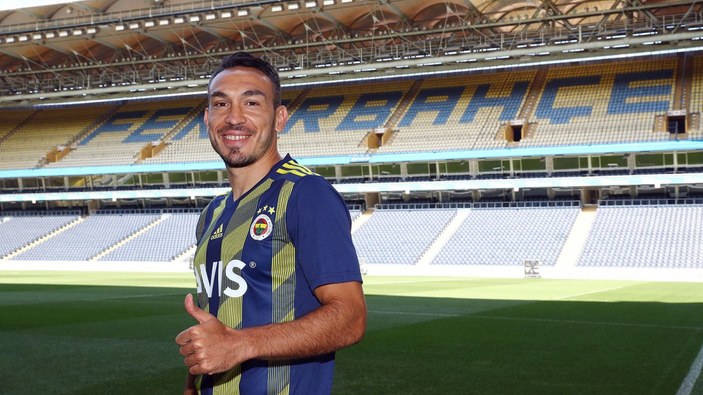 Fenerbahçe'de Mevlüt Erdinç'in sözleşmesi feshedildi