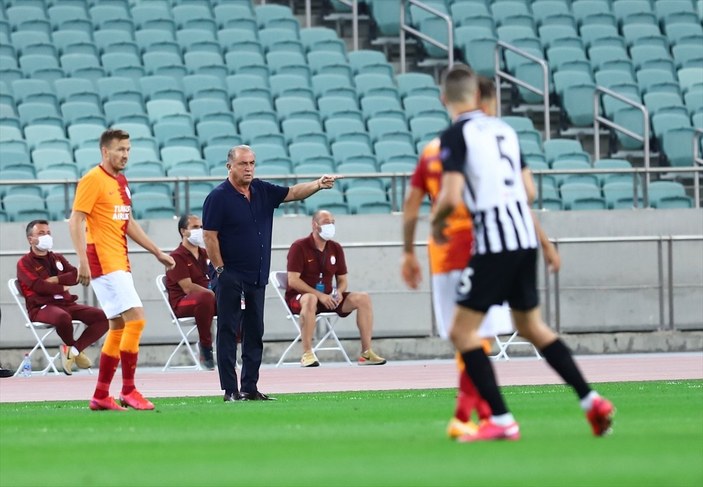 Galatasaray, Neftçi Bakü'yü 3 golle mağlup etti