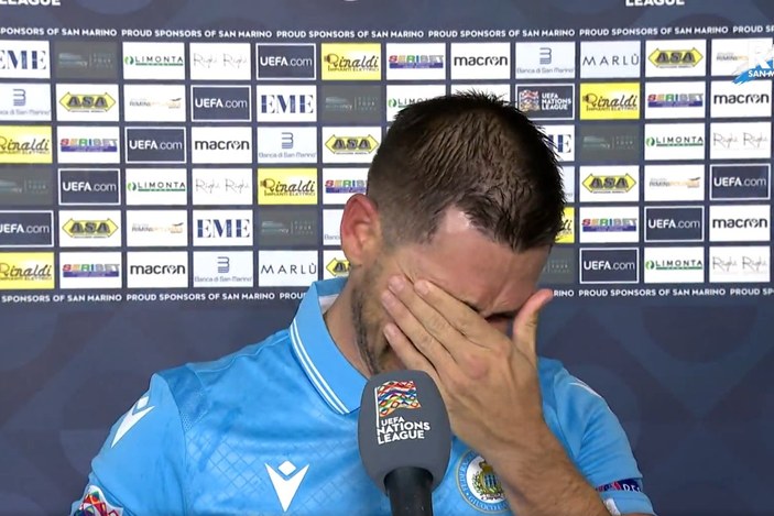 San Marino'lu futbolcunun gözyaşları