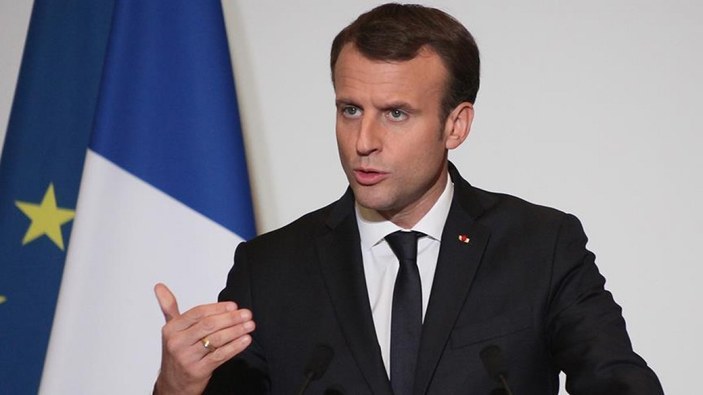 Emmanuel Macron, İslam Konseyi'nin temsilcileriyle görüştü