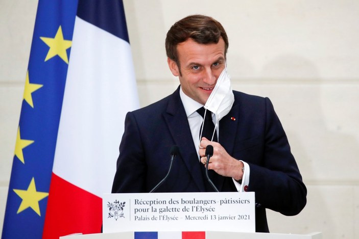 Macron, bazı bakanların koronavirüs aşısına dair açıklama yapması halinde istifalarını isteyecek