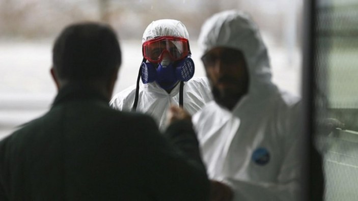 İtalya'da son 24 saatte koronavirüse bağlı 524 ölüm