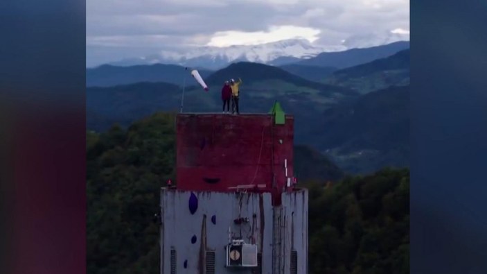 Slovenya'da 360 metrelik bacaya 8 saatte rekor tırmanış