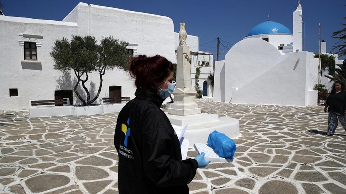 Yunanistan'ın turizm gelirleri geçen yıl yüzde 76,5 düştü