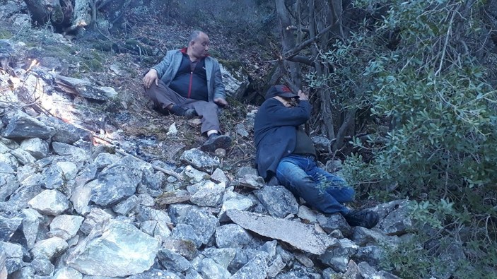 Eskişehir'de dağlık alanda mahsur kalan 4 kişi kurtarıldı