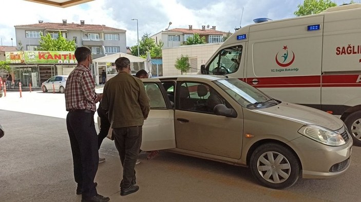 Bursa'da sokakta buldukları ilaçları içen ikizler hastaneye kaldırıldı