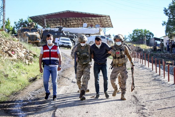 Diyarbakır kırsalında narko-terör operasyonu