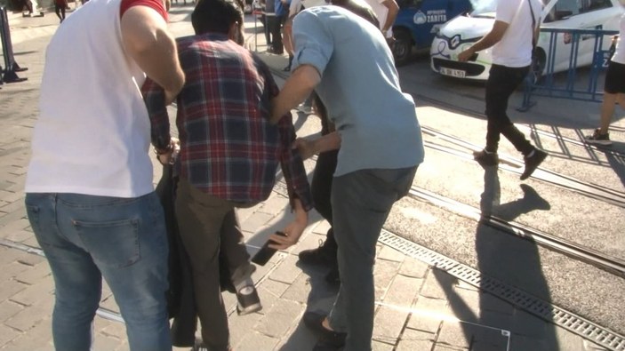Taksim'de Tunuslu hırsız, Filistinli turistin cep telefonunu çaldı