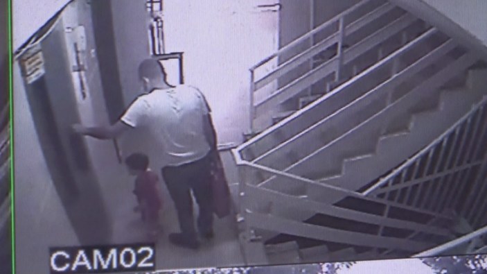 Adana’da 2 yaşındaki çocuk asansörde sıkışarak öldü