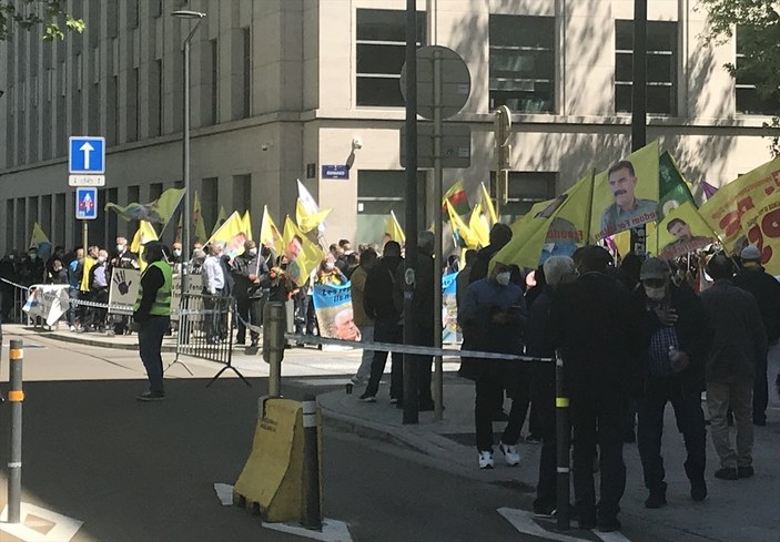 PKK yandaşlarından Brüksel'de gösteri