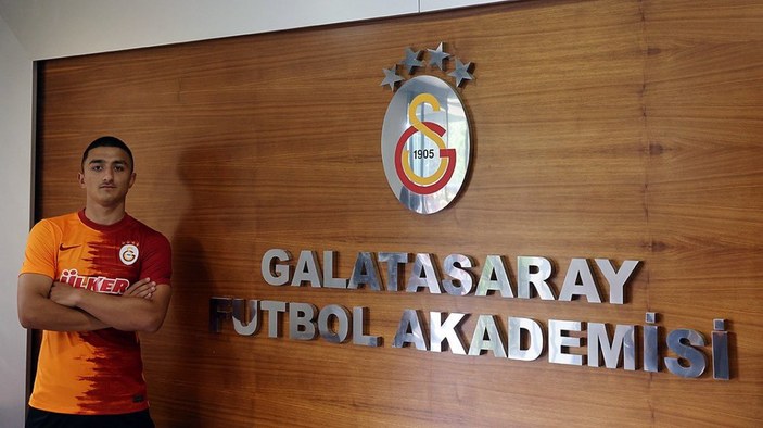 Galatasaray, Berkan Mahmut Keskin ile sözleşme imzaladı