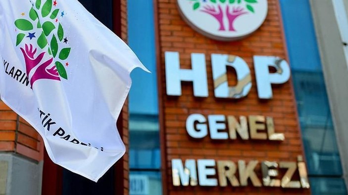 Yargıtay'dan HDP'ye yeniden kapatma davası