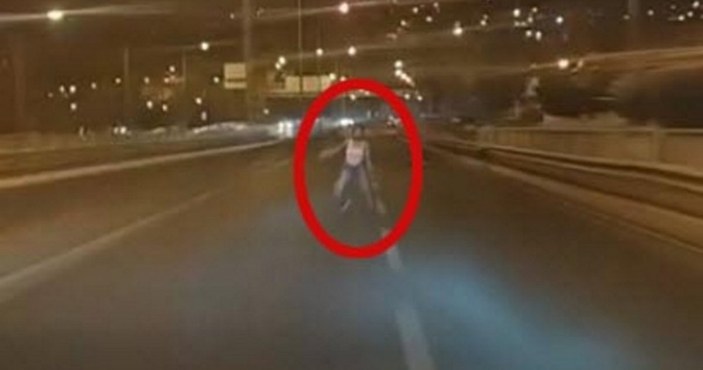 İzmir'de 16 yaşındaki kızı kazada öldüren sürücü, canlı yayın yaptı