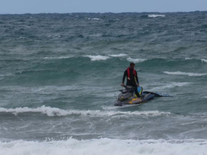 Şile'de denize girmek yasaklandı: 2 kişi boğuldu, 1 kişi kayboldu