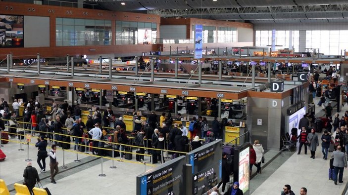 Sabiha Gökçen Havalimanı tatil dönüşü rekor kırdı