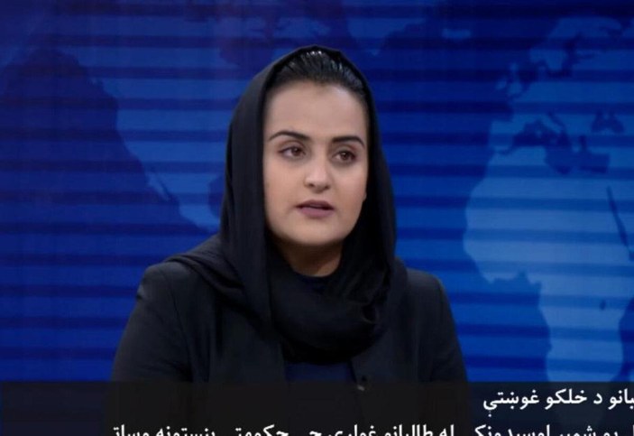 Taliban yetkilisiyle ekrana çıkan kadın gazeteci ülkeyi terk etti