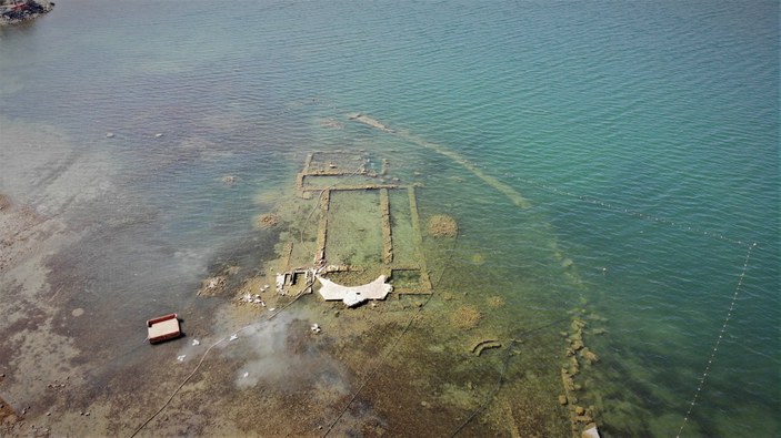 İznik Gölü’nde sular 200 metre çekildi