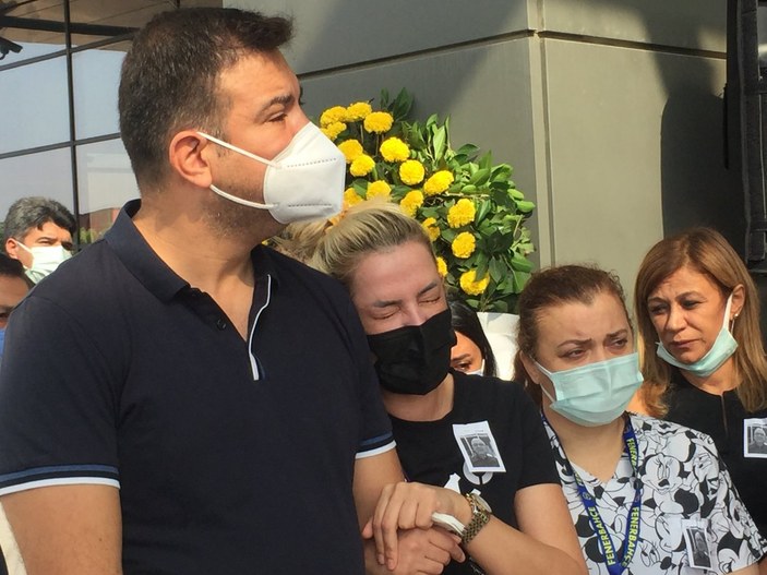 Adana’da koronavirüse yenik düşen doktora veda