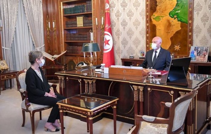Tunus'ta Necla Buden Ramazan, hükümeti kurmakla görevlendirildi