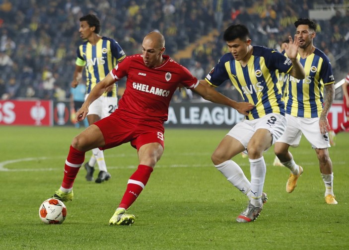 Fenerbahçe, Antwerp ile berabere kaldı