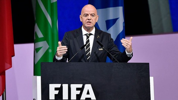 UEFA Başkanı FIFA'yı uyardı: Dünya Kupası 4 yılda bir olmalı