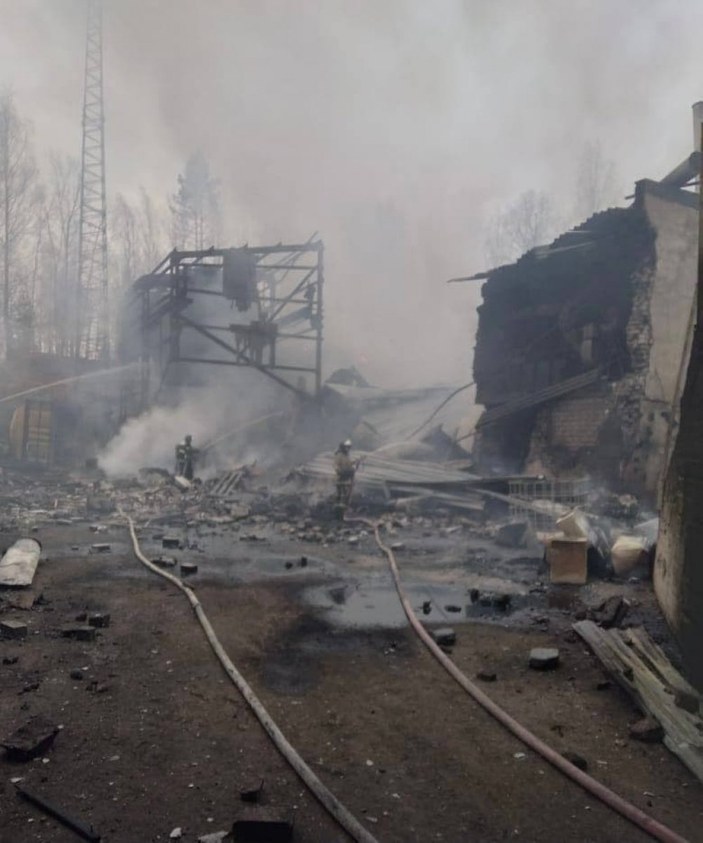 Rusya'da barut deposunda patlama: Çok sayıda ölü var