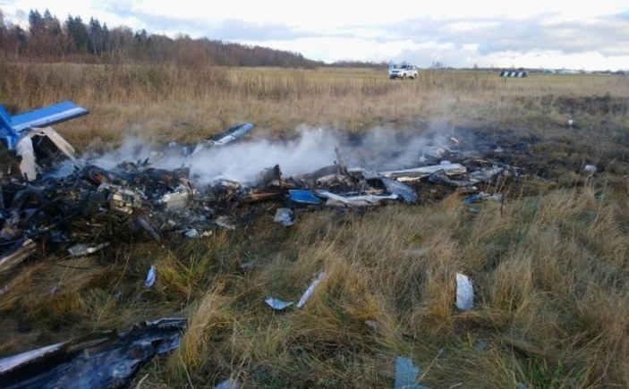 Rusya'da küçük uçak düştü: 2 ölü
