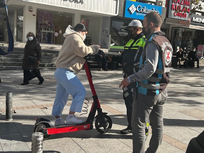 İstanbul'da elektrikli scooter sürücülerine ceza yağdı