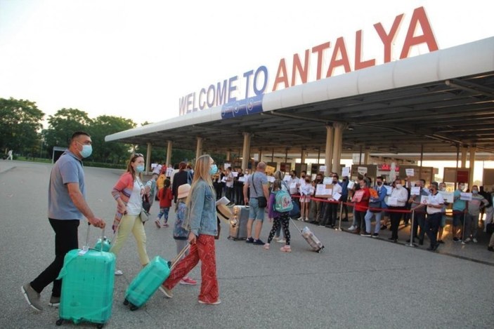 Antalya'da sezon uzadı