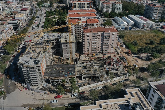 İzmir depremzedelerinin yeni daireleri kasım ayında teslim edilecek