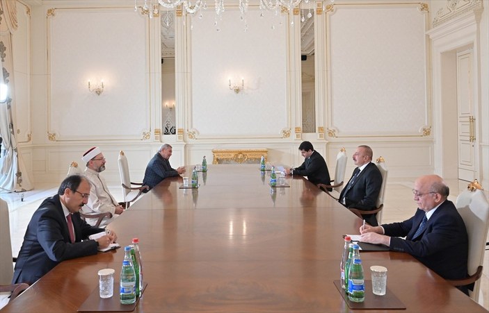 Cumhurbaşkanı İlham Aliyev, Diyanet İşleri Başkanı Ali Erbaş’ı kabul etti