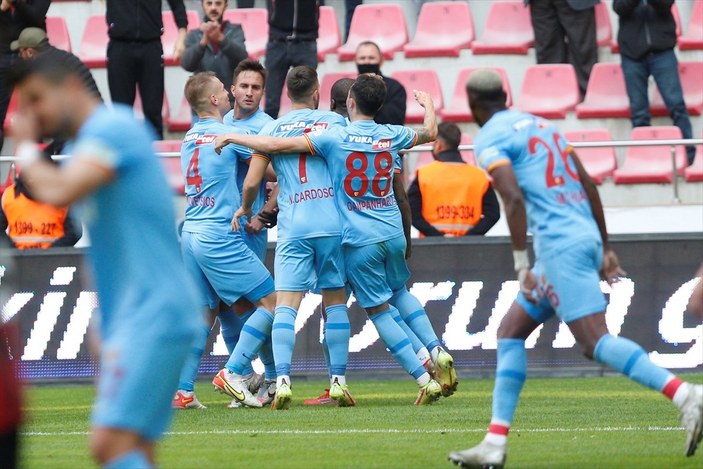 Kayserispor, Karagümrük'ü 2 golle geçti