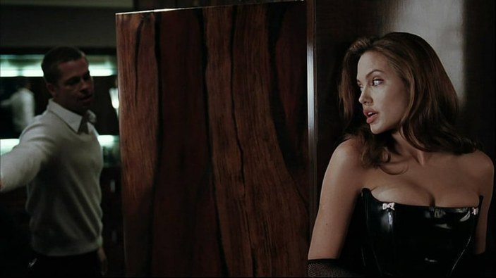 Angelina Jolie çektiği filmleri izlemediğini söyledi