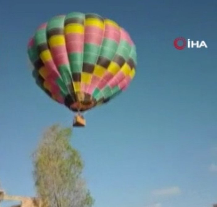 Meksika’da sıcak hava balonu eve çarptı