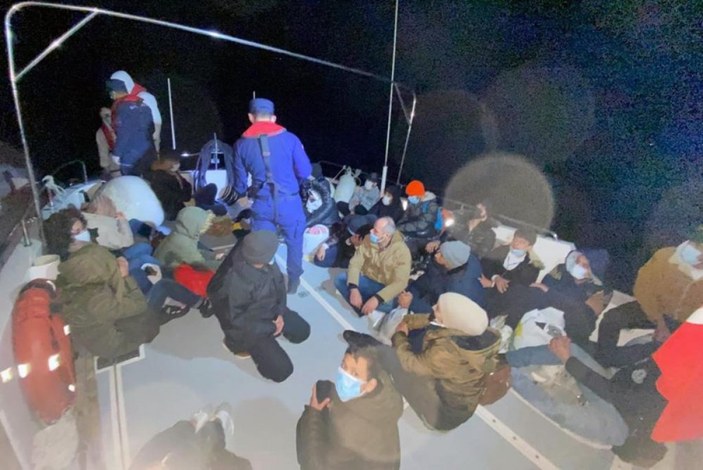 Muğla'da 58 düzensiz göçmen kurtarıldı