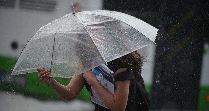 Meteoroloji, ülke genelinde yağışlı hava açıklaması yaptı