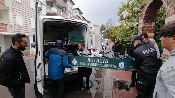 Antalya’da 16 yaşındaki genç ölü bulundu